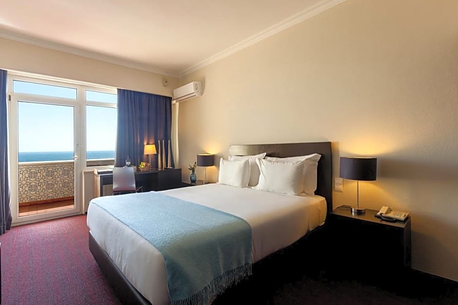 CARCAVELOS BEACH HOTEL 3.jpeg